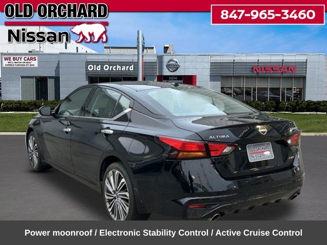 2024 Nissan Altima Platinum Sedan