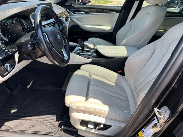 2017 BMW 540i 540i xDrive Sedan