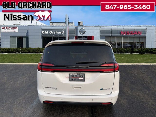 2024 Chrysler Pacifica Plug-In Hybrid Select Van Passenger Van