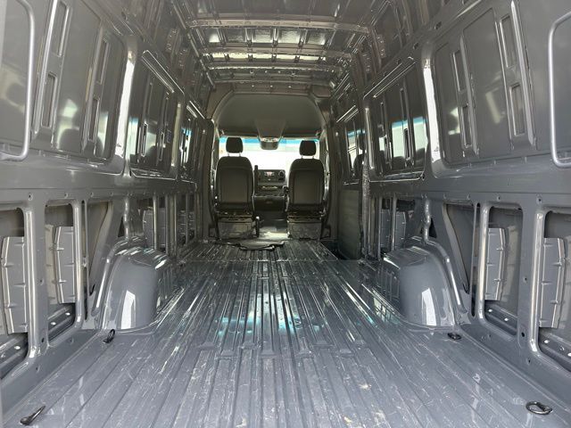 2024 Mercedes-Benz Sprinter 2500 Cargo 170 WB Van