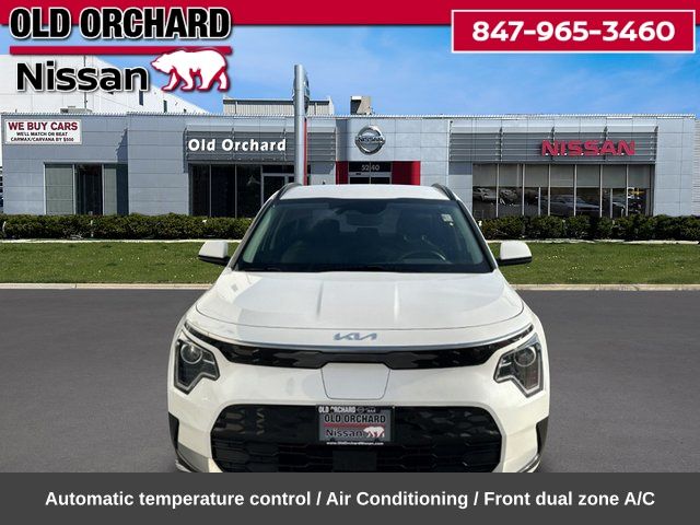 Used 2023 Kia Niro Wind with VIN KNDCR3L18P5047329 for sale in Skokie, IL