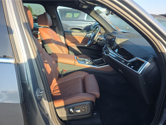 2025 BMW X5 xDrive40i SUV