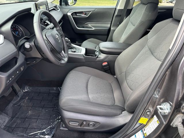 2022 Toyota RAV4 Hybrid XLE SUV