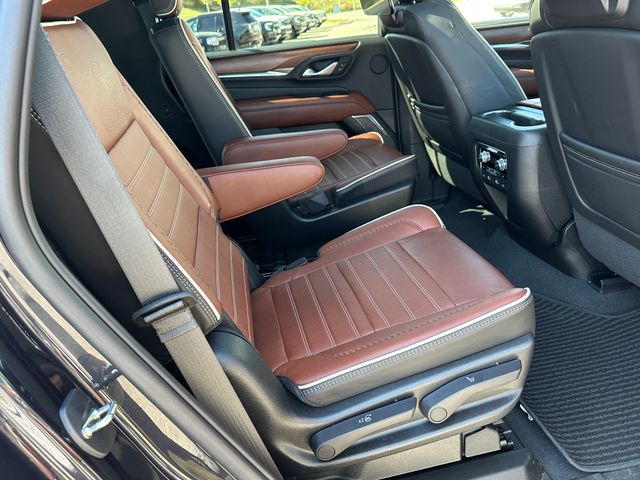2023 GMC Yukon Denali Ultimate SUV