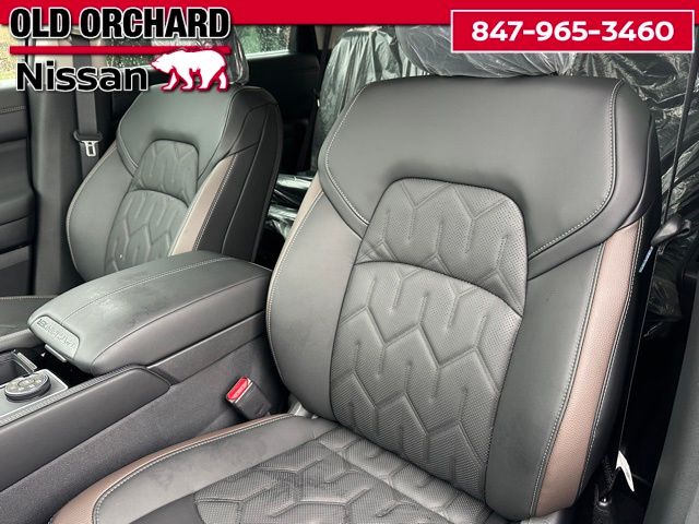 2026 Nissan Pathfinder Platinum SUV