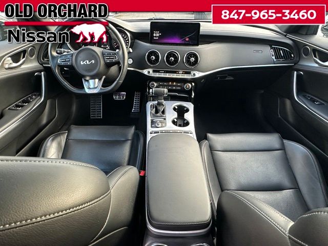 2022 Kia Stinger GT1 Sedan