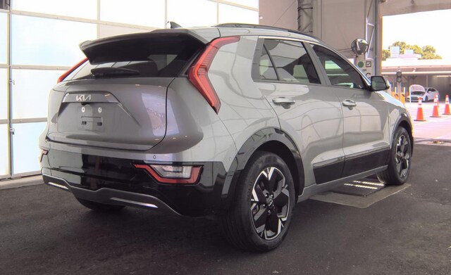 2023 Kia Niro EV Wave SUV