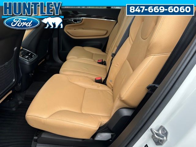 2018 Volvo XC90 T5 Momentum SUV