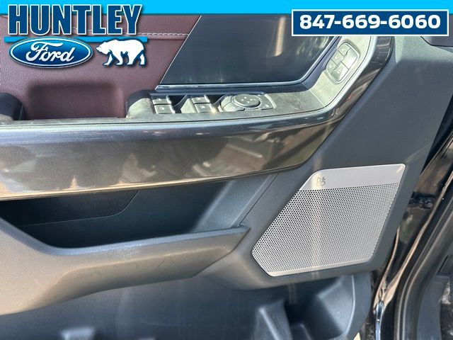 2021 Ford F-150 Lariat Truck SuperCrew Cab