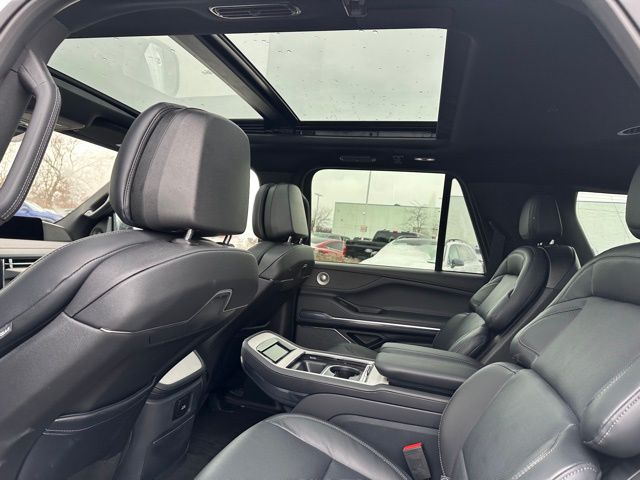 2025 Lincoln Navigator L Reserve SUV