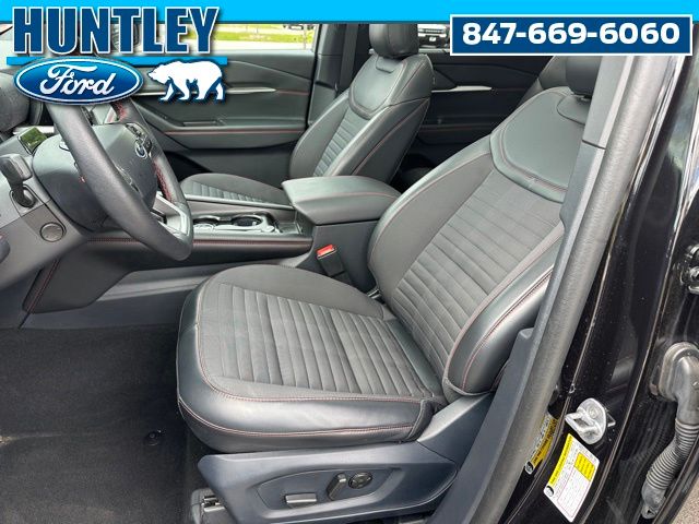 2025 Ford Explorer ST-Line SUV