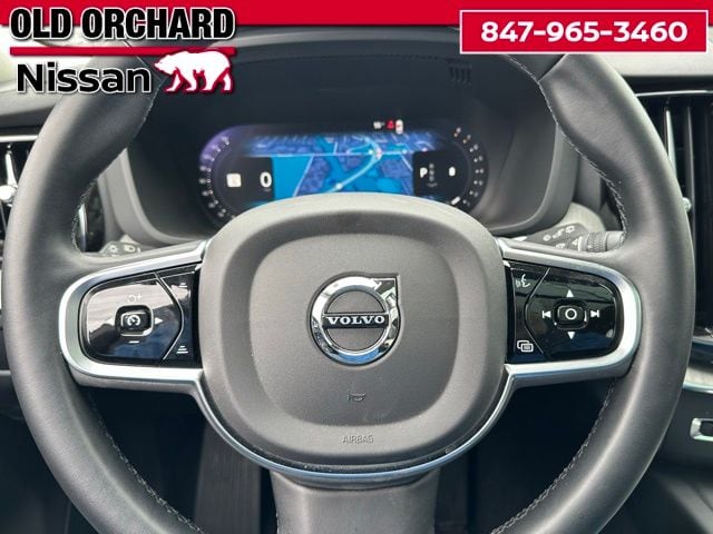 2025 Volvo XC60 B5 Plus SUV