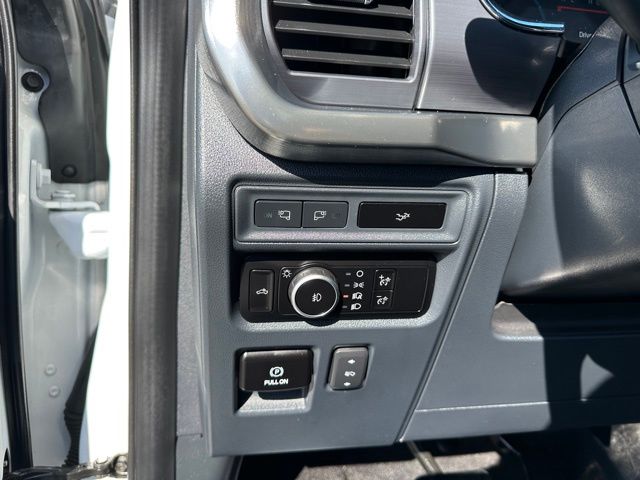 2023 Ford F-150 Lariat Truck SuperCrew Cab