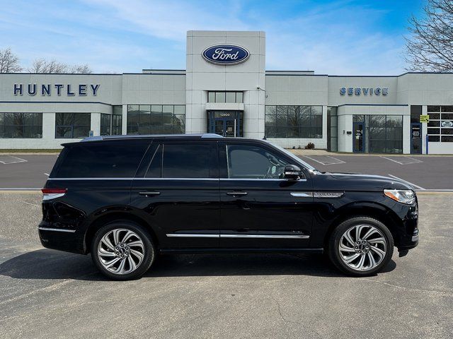 2022 Lincoln Navigator Reserve SUV