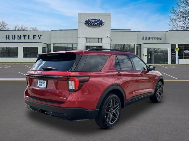2025 Ford Explorer ST-Line SUV