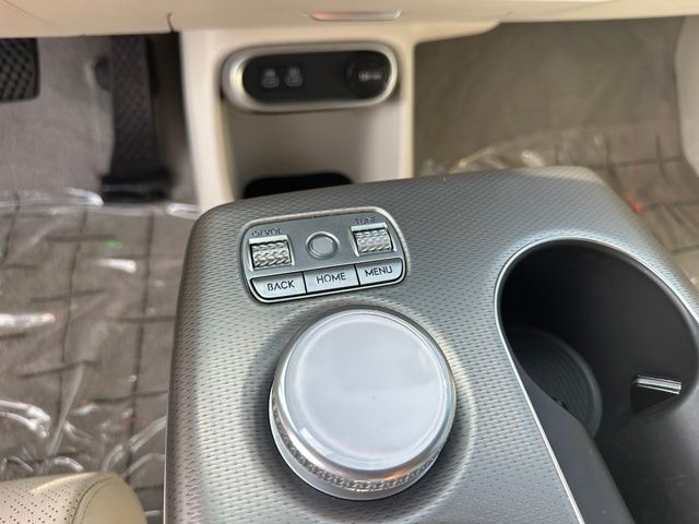 2025 Genesis GV60 Advanced SUV