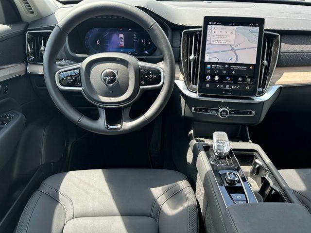 2025 Volvo XC90 B6 Plus 7-Seater SUV