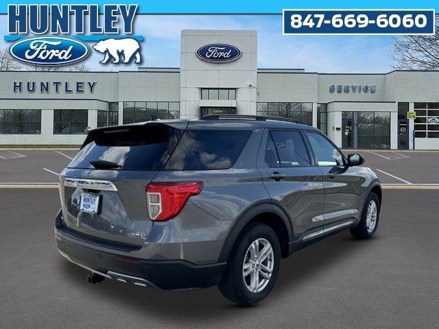 2023 Ford Explorer XLT SUV