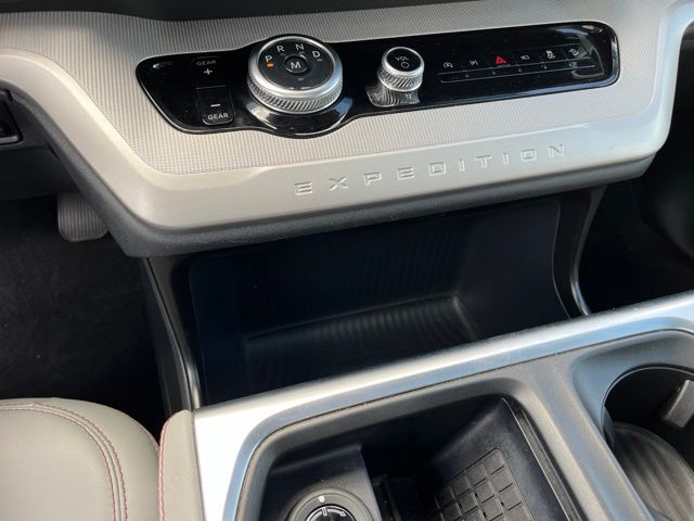 2025 Ford Expedition Active SUV