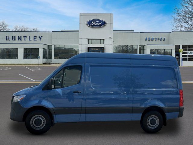 2024 Mercedes-Benz Sprinter 2500 Crew 144 WB Van