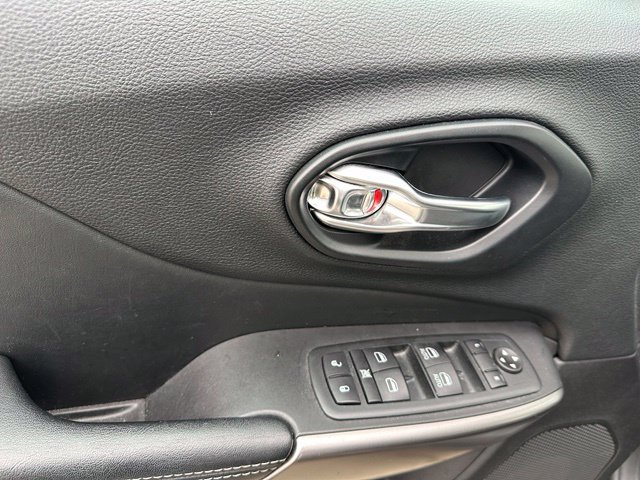 2020 Jeep Cherokee Latitude Plus SUV