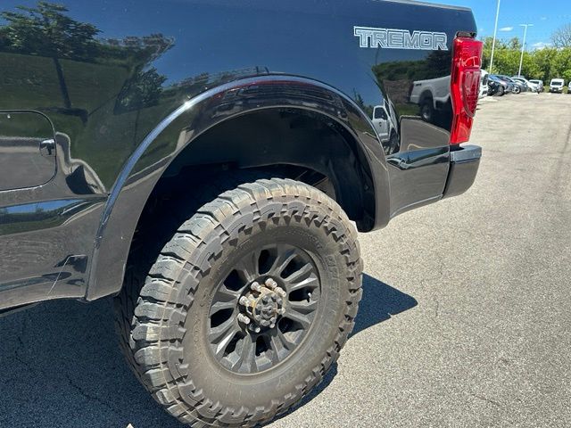 2021 Ford F-250 Lariat Truck Crew Cab