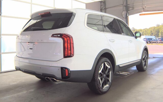 2024 Kia Telluride S SUV