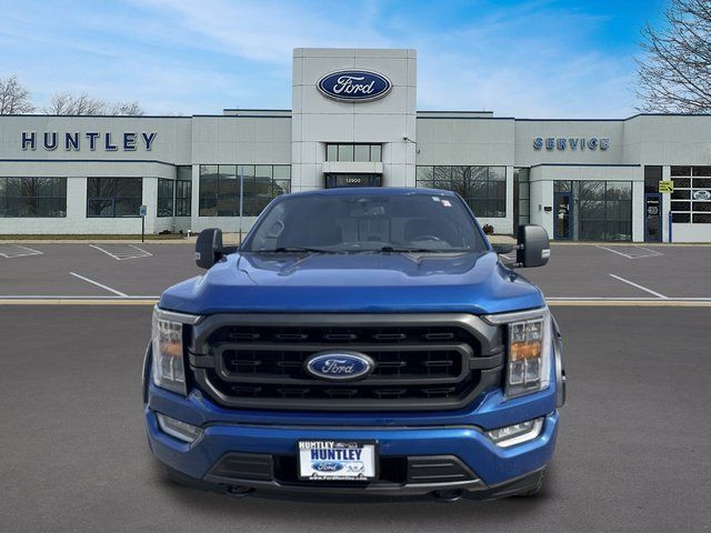 2022 Ford F-150 XLT Truck SuperCrew Cab