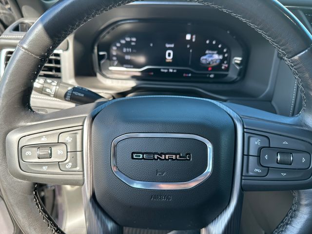 2023 GMC Yukon Denali Ultimate SUV