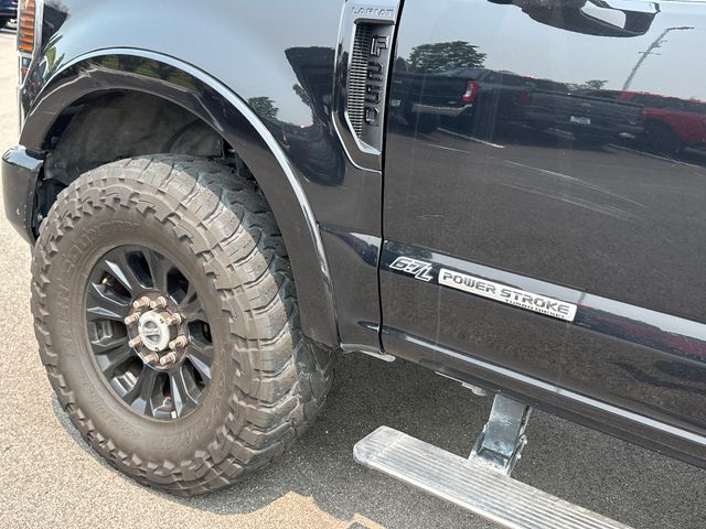 2021 Ford F-250 Lariat Truck Crew Cab