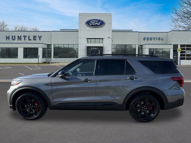 2022 Ford Explorer ST SUV
