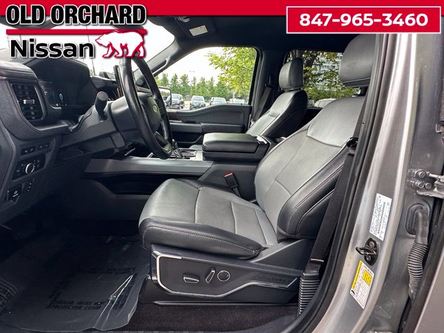 2023 Ford F-150 Lightning Lariat Truck SuperCrew Cab