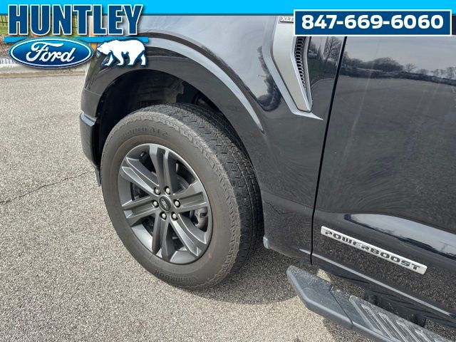 2023 Ford F-150 XLT Truck SuperCrew Cab