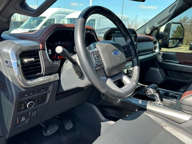 2023 Ford F-150 Lariat Truck SuperCrew Cab