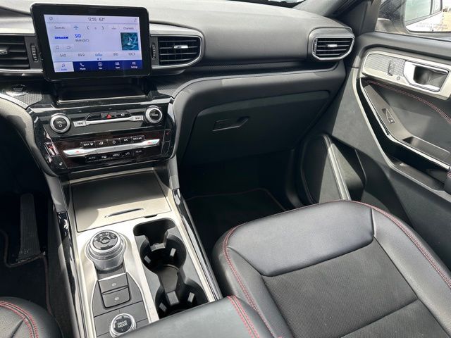 2023 Ford Explorer ST-Line SUV