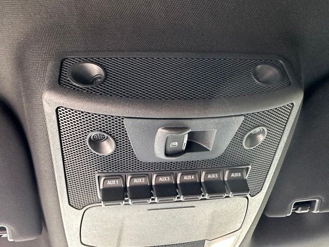 2022 Ford F-250 Lariat Truck Crew Cab