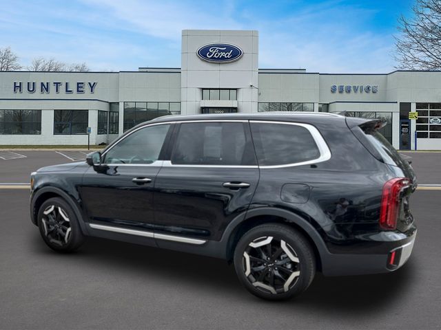 2023 Kia Telluride S SUV
