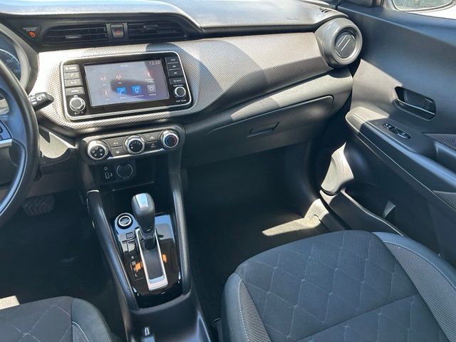 2020 Nissan Kicks S SUV