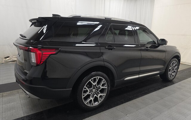 2025 Ford Explorer Platinum SUV