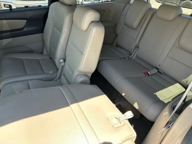 2017 Honda Odyssey EX-L Van