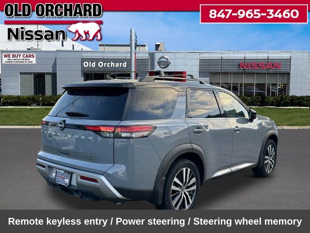 2022 Nissan Pathfinder Platinum SUV