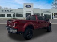 2022 Ford F-250 Lariat Truck Crew Cab