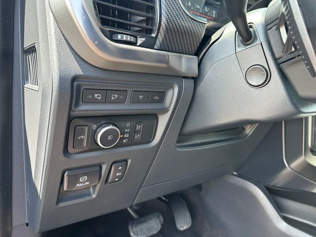 2021 Ford F-150 Raptor Truck SuperCrew Cab