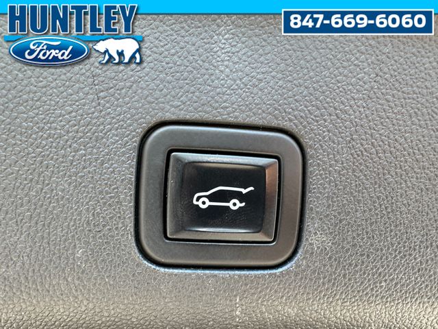 2023 GMC Yukon Denali Ultimate SUV