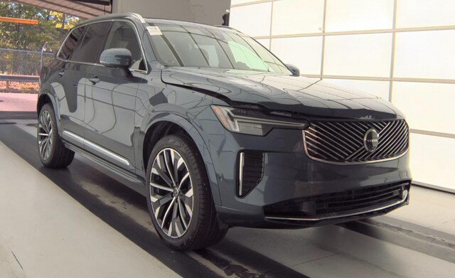 2025 Volvo XC90 B6 Plus 7-Seater SUV