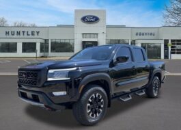2023 Nissan Frontier PRO-4X Truck Crew Cab