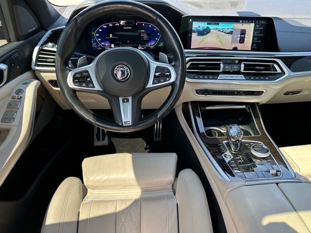 2021 BMW X7 M50i SUV