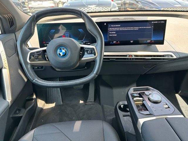 2023 BMW iX xDrive50 SUV