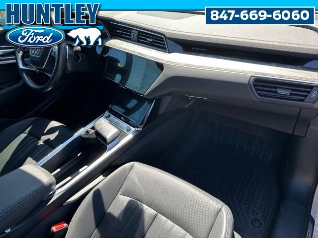 2022 Audi e-tron Premium Plus SUV