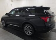 2025 Ford Explorer Platinum SUV